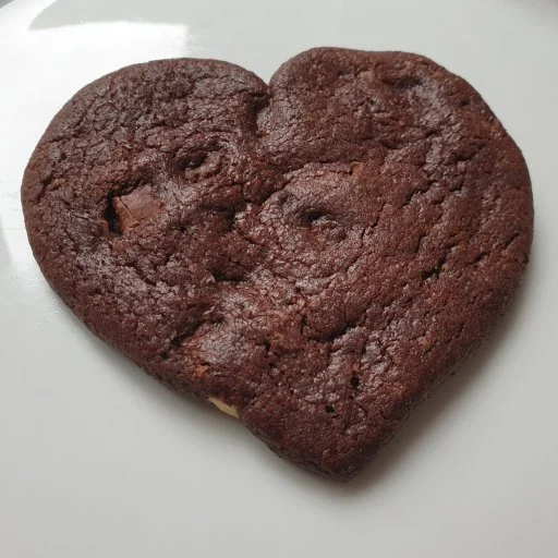 Herzförmiger Keks
